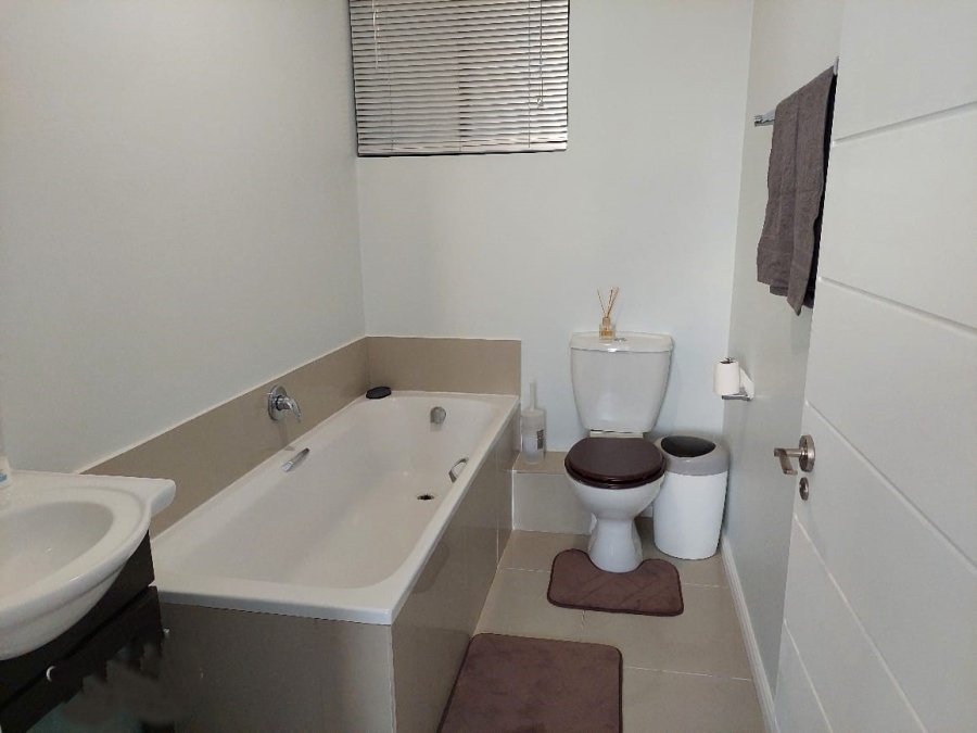 3 Bedroom Property for Sale in Gansbaai Central Western Cape